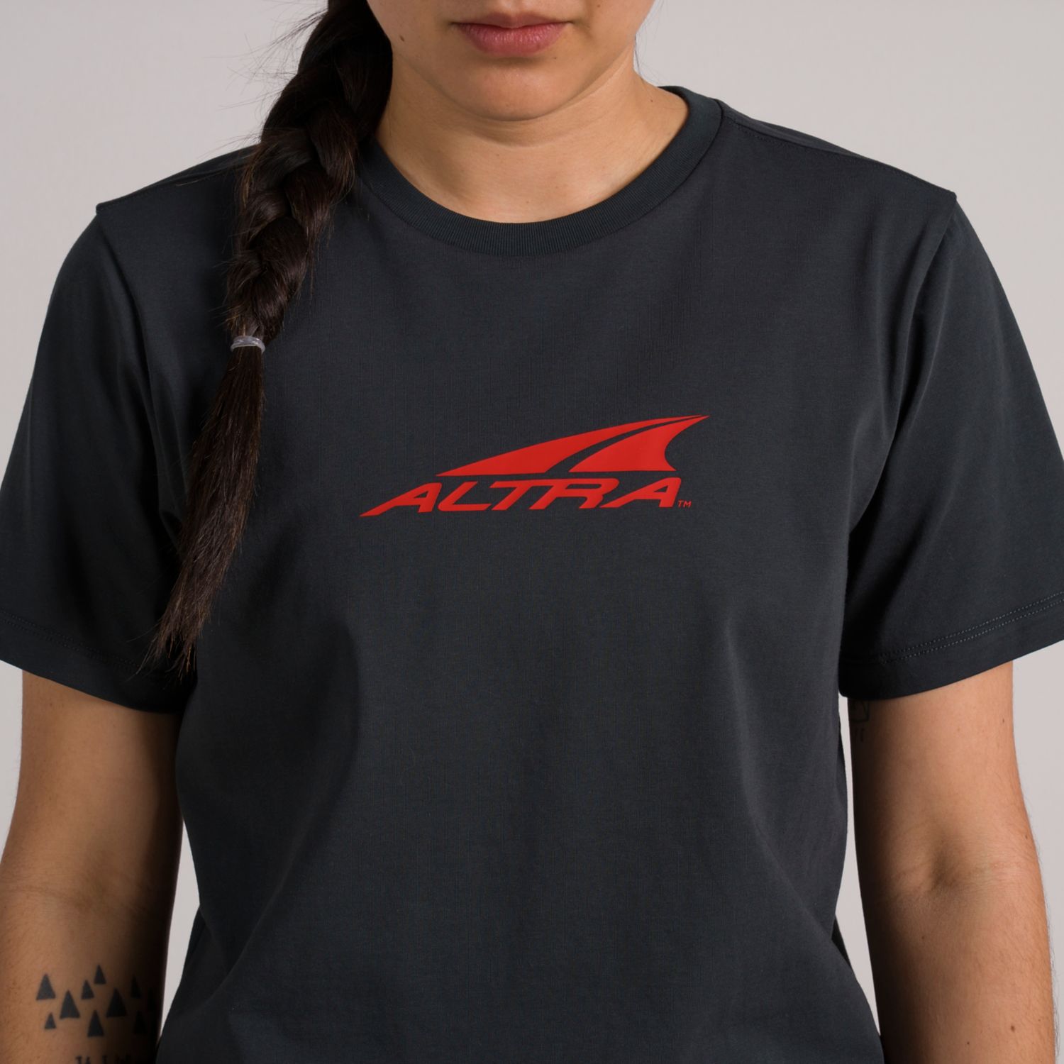 Camiseta Altra Everyday Recycled Mujer Negras | Peru-90217549