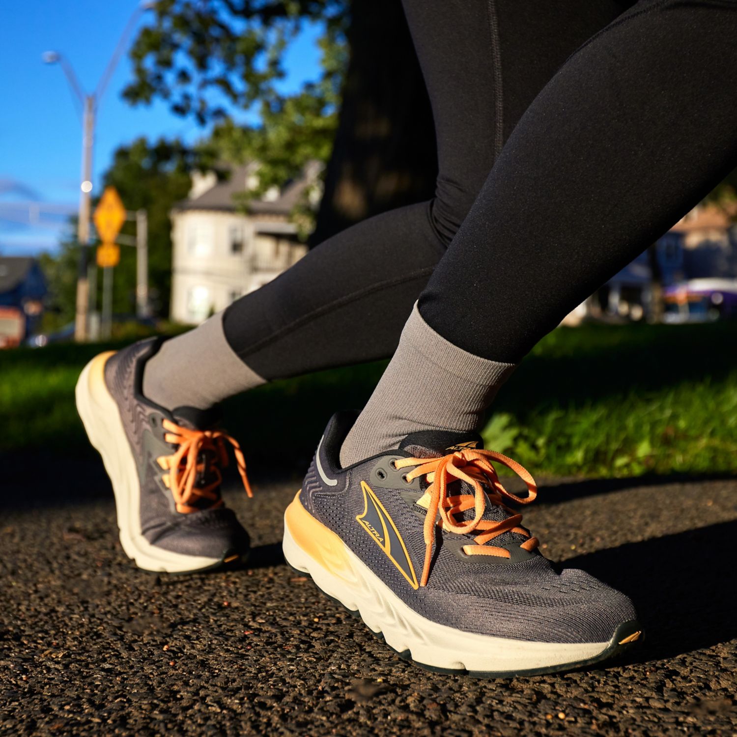 Zapatillas Running Carretera Altra Provision 7 Mujer Gris Naranjas | Peru-29078469